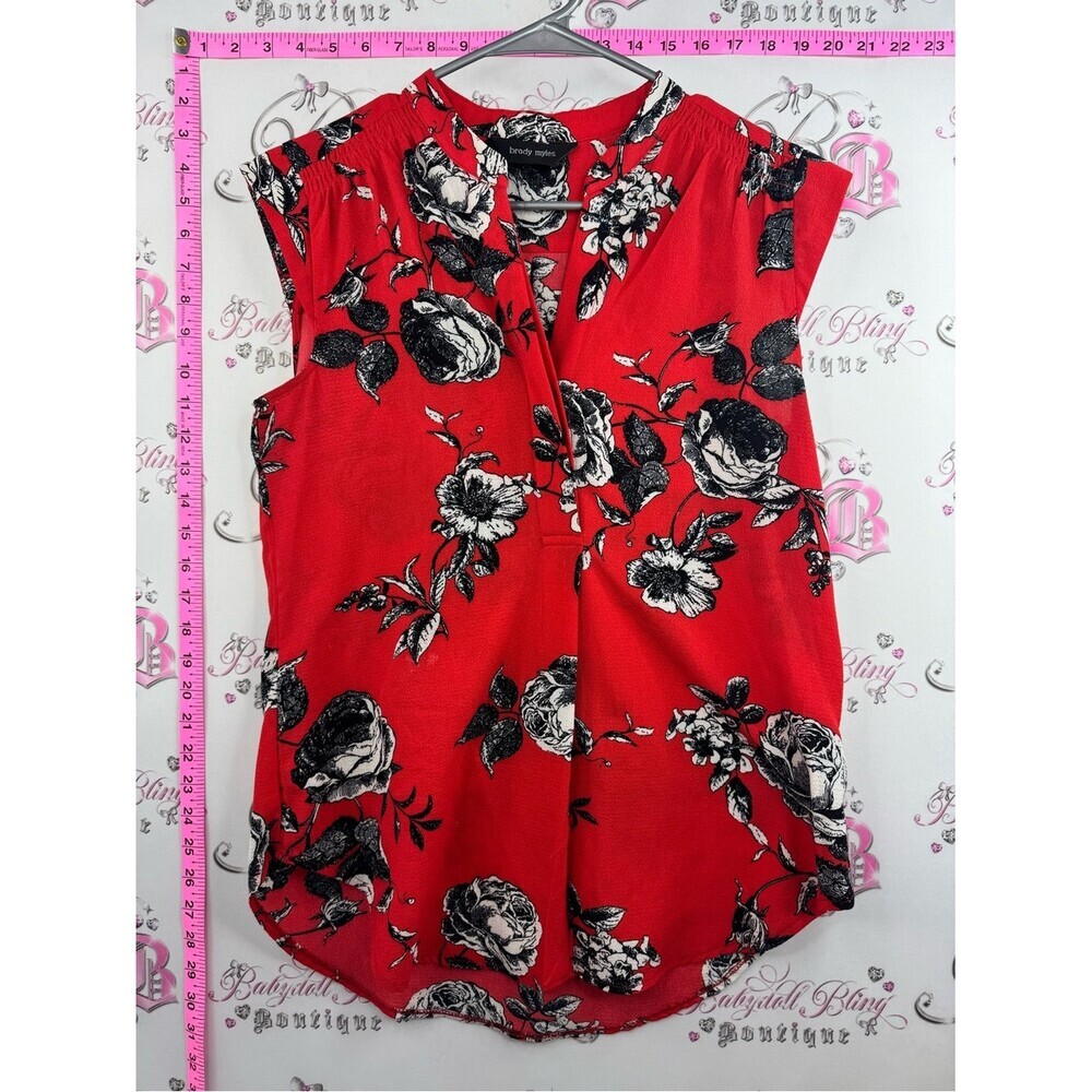 Brody Myles tank top flowers bright Red Floral Sleeveless V-Neck Camisole
